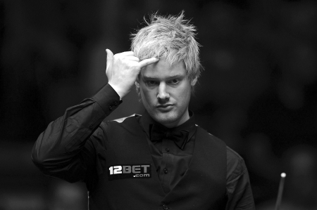 胜利不仅依 胜利不仅依