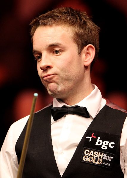 他需要更快 他需要更快