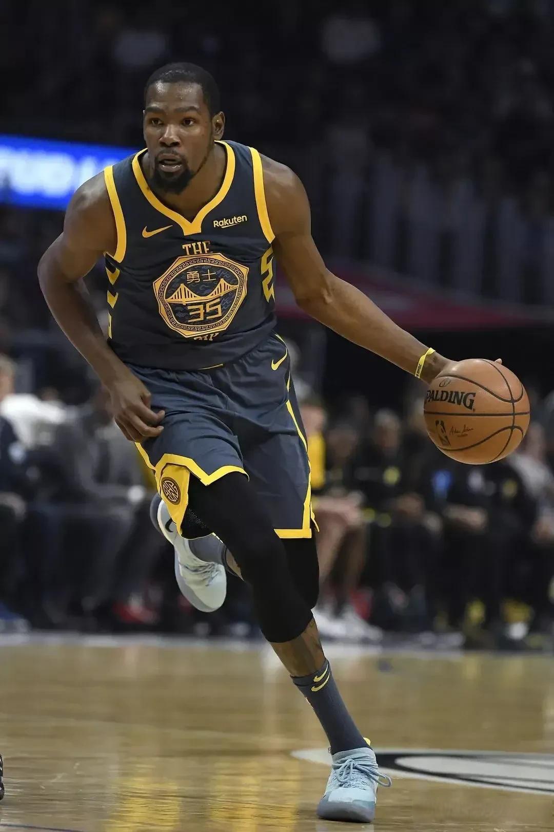 射与杨超声 射与杨超声