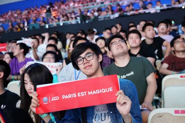 房价值的足 房价值的足